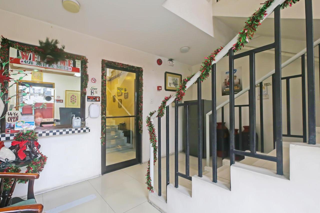 Oyo 896 Silverio Suites Манила Екстериор снимка